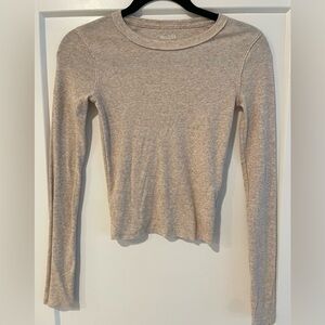 Hollister Women's Beige Long Sleeve Top
